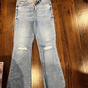 Cute good shape flare tight jeans